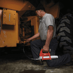 Pistol cu acumulator pentru gresare Milwaukee M12GG-401B - imagine 3
