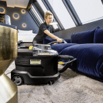 Aspirator cu spalare tip spray extractie Karcher Puzzi 8/1